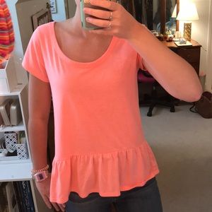 GAP PEPLUM SHORT SLEEVE TOP